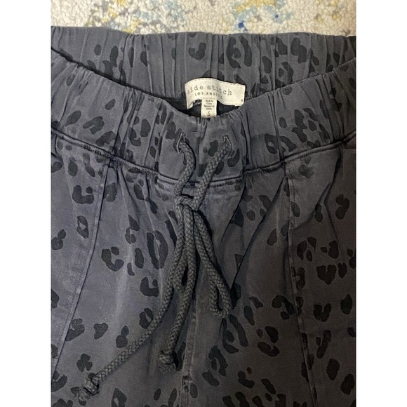 Side Stitch‎ L A Women's Drawstring Leopard Print Pants Gray Size Small - Picture 3 of 11